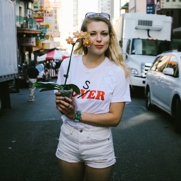 Meet your Posher, Julianne - Picture 2 of 4